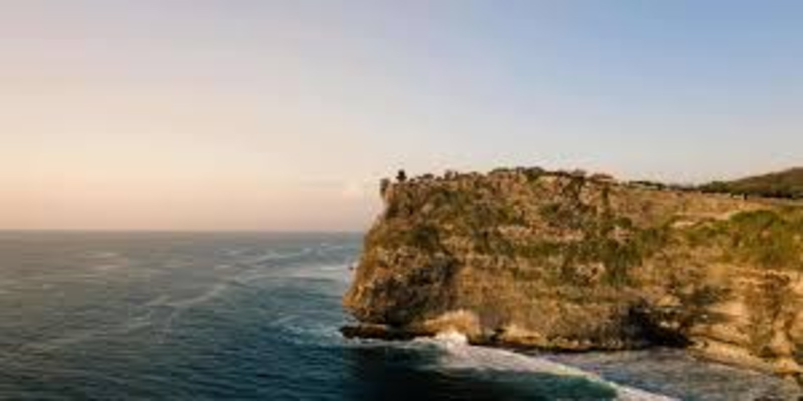 Uluwatu Bali Guide: 20 Best Things To Do on the Bukit Peninsula