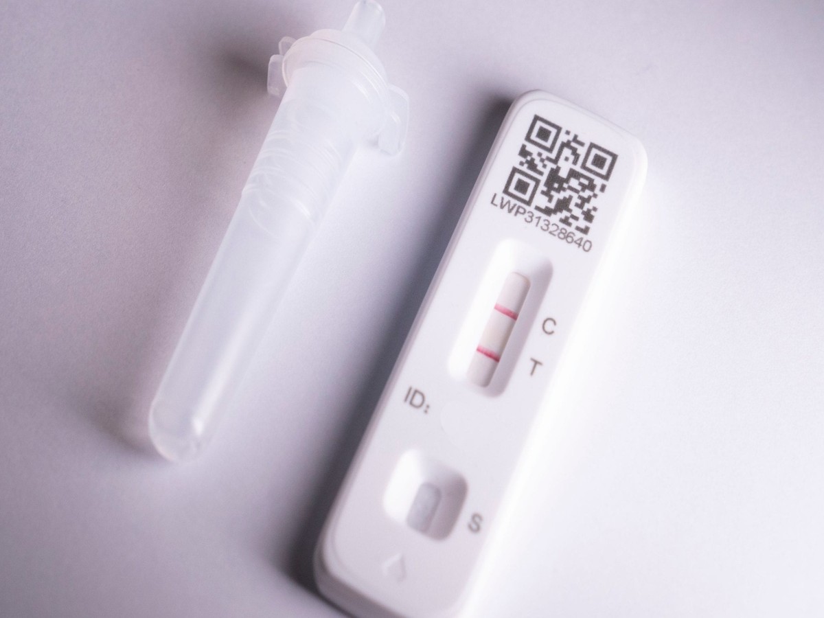How Long After COVID Can You Still Test Positive in Dubai?